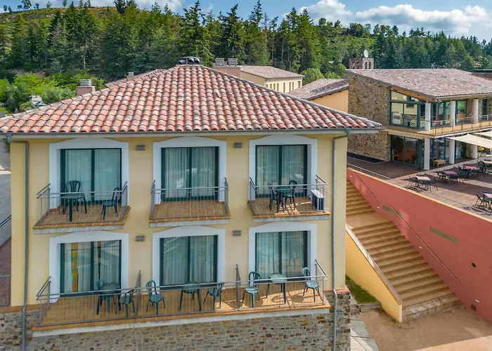 Vilar Rural De Sant Hilari Sacalm By Serhs Hotels
